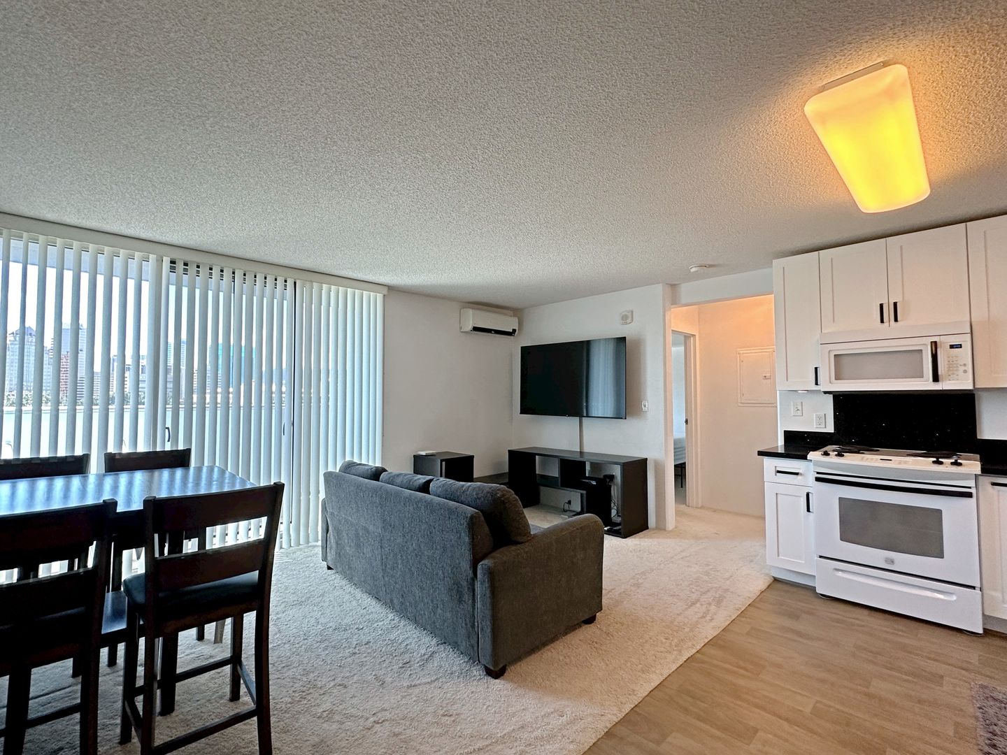 Honolulu Condo: 801 South St 1012