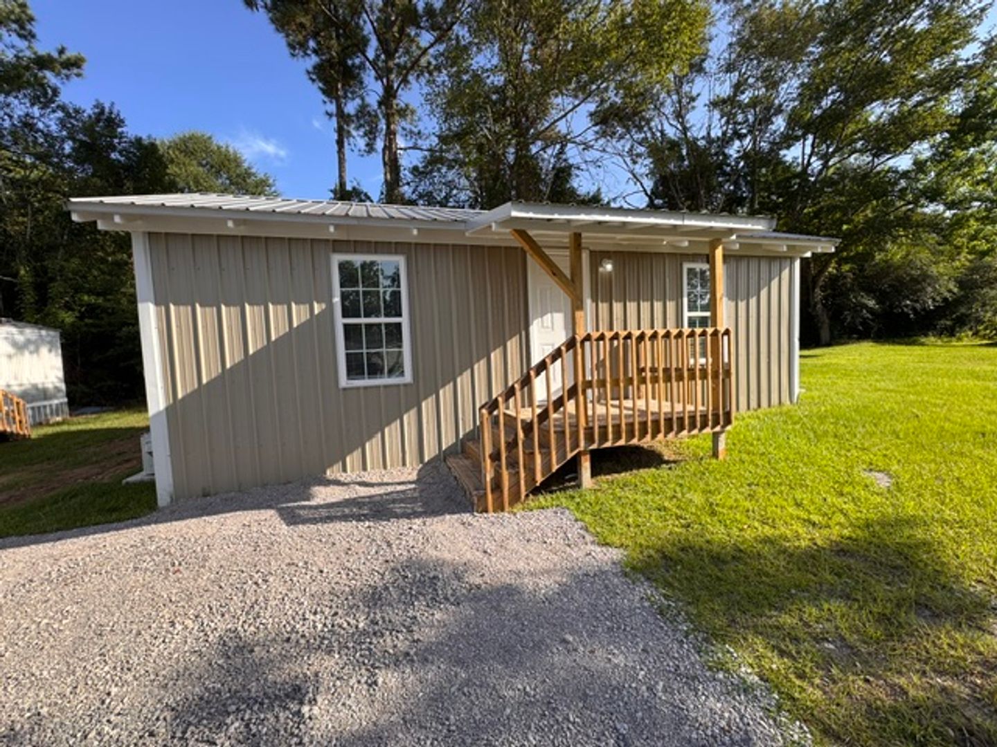 Prattville House: 1619 Pine Lake Drive