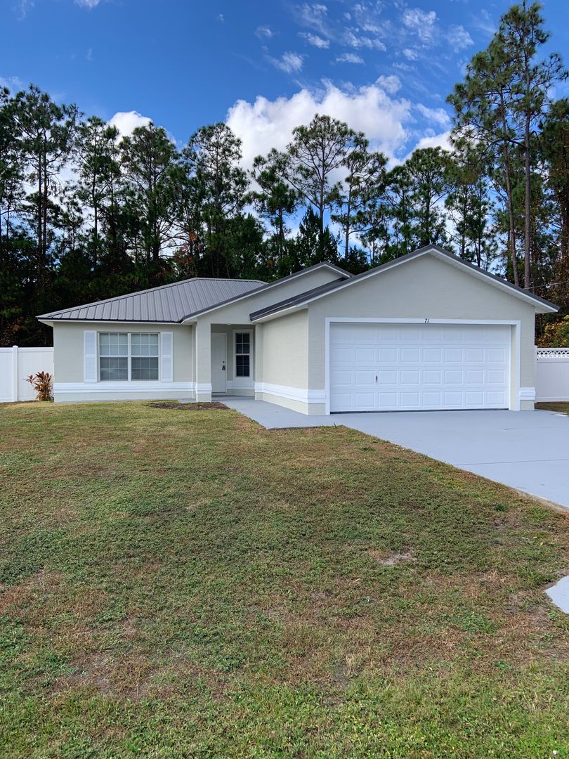 Palm Coast House: 71 Raemoor Drive