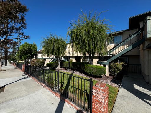 2 Bedroom 1.5 Bath Condo with 2 Car Garage for Rent in Whittier – photo 1