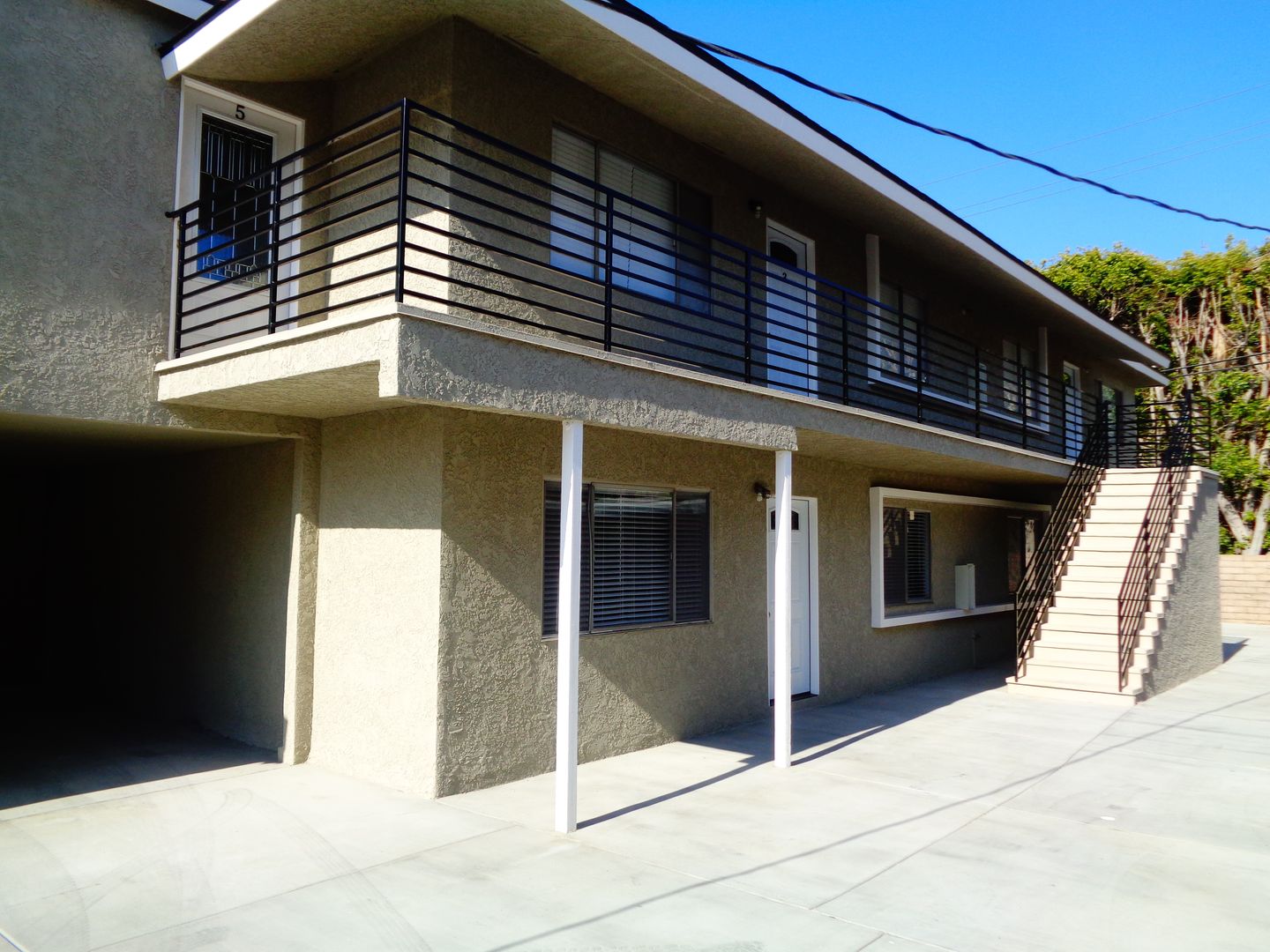 1760 Park Ave 3, Long Beach, CA 90815