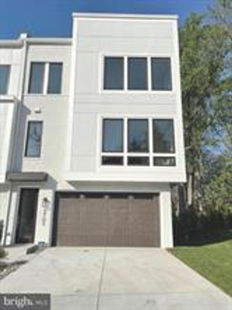 Chevy Chase Townhome: 3705 Glenmoor Reserve Ln.