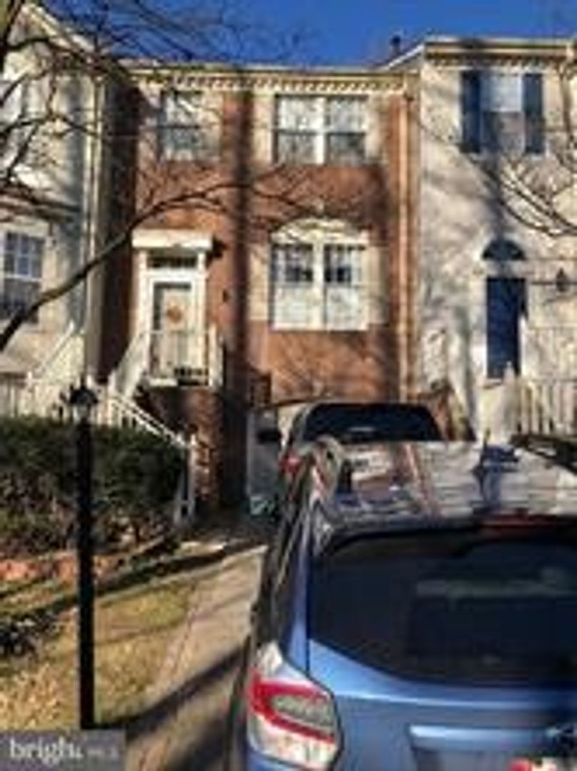 Olney House: 3038 Finsel Court