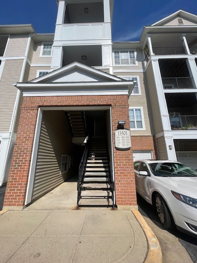 GERMANTOWN Condo: 13501 KILDARE HILLS TERR. #402