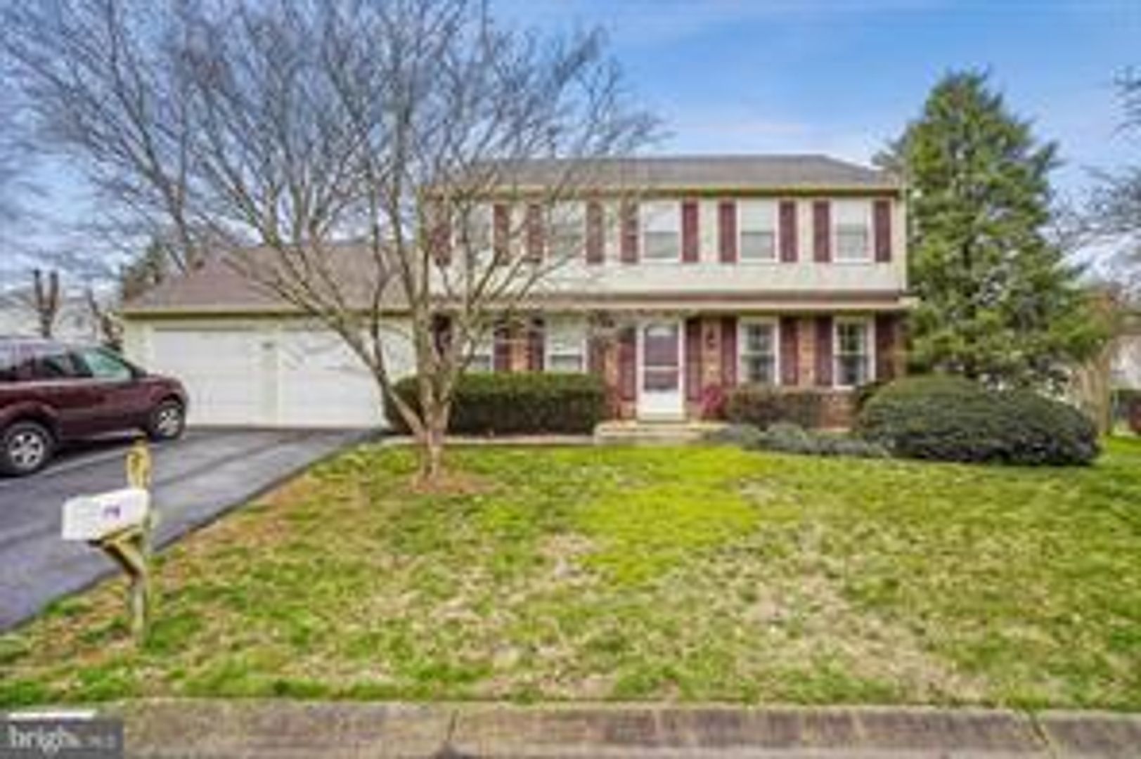 Derwood House: 15608 Wapello Way