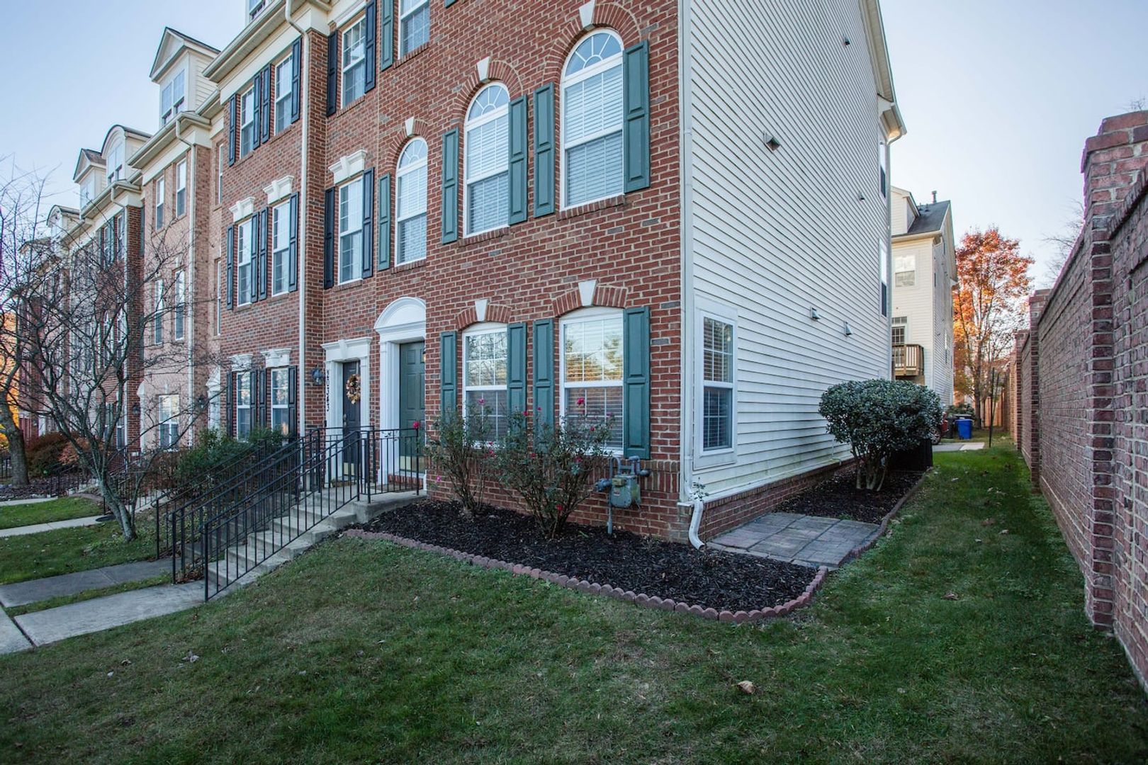 Germantown Townhome: 20345 Notting Hill Way