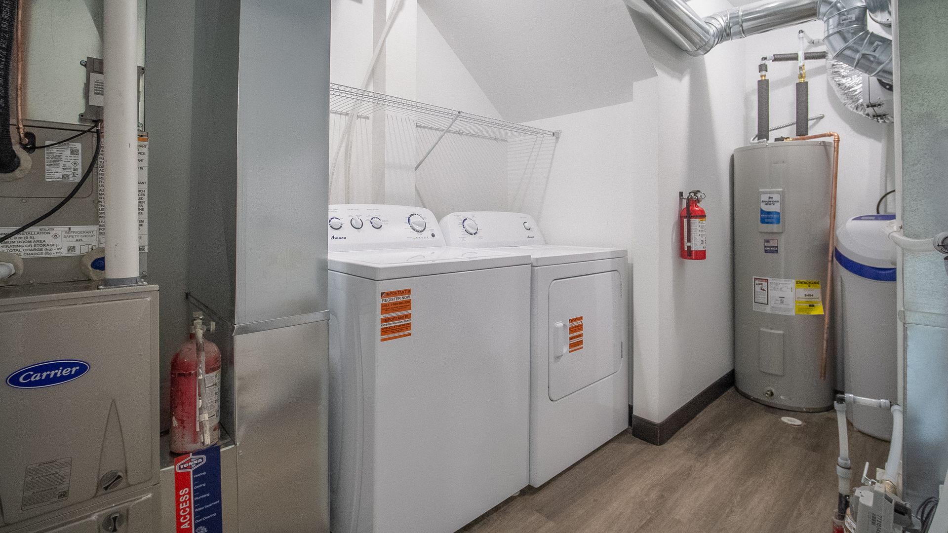 Laundry room at Raegan Estates (1 of 2)