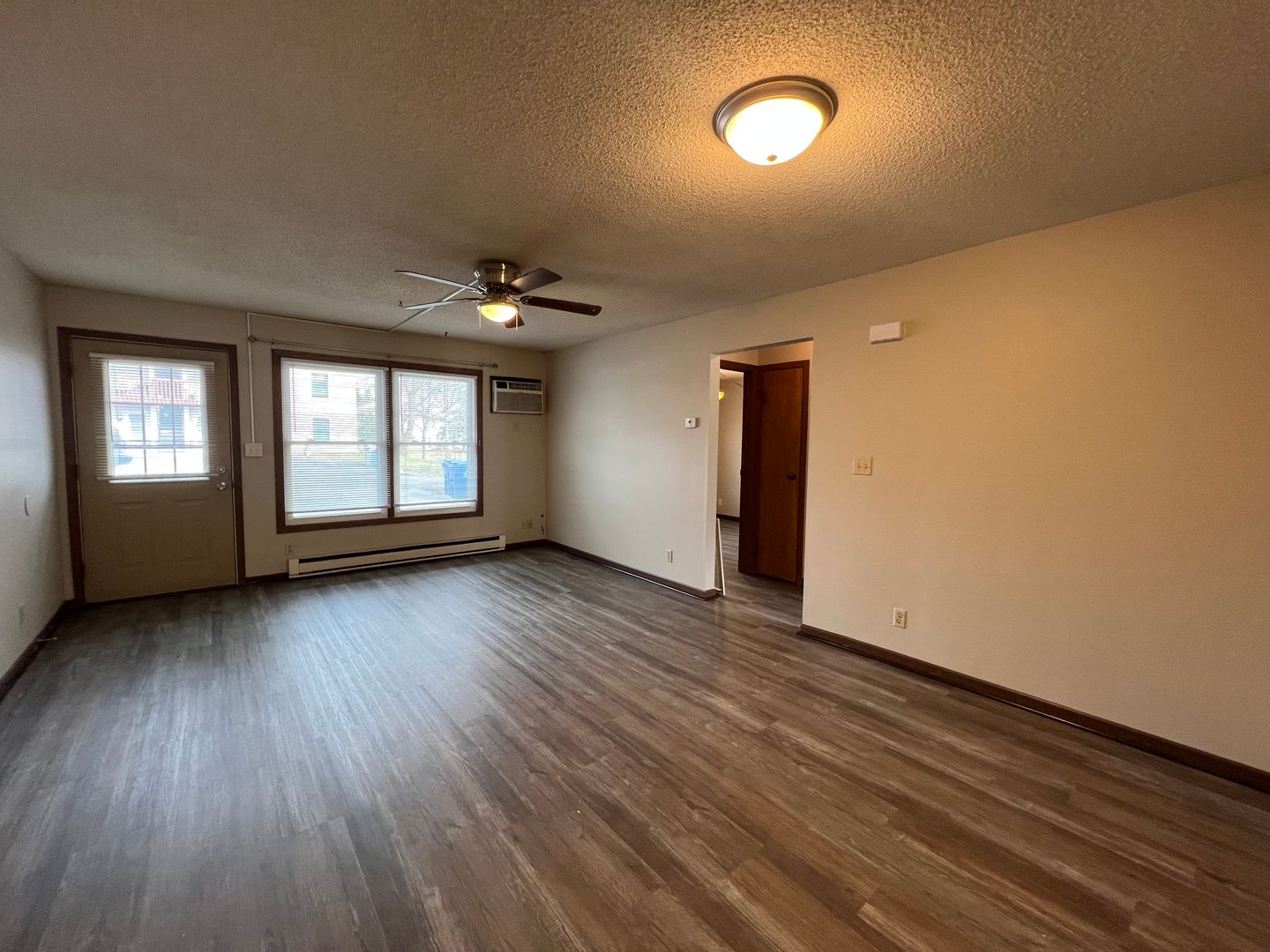 Rochester Apartment: 2607 55th St NW