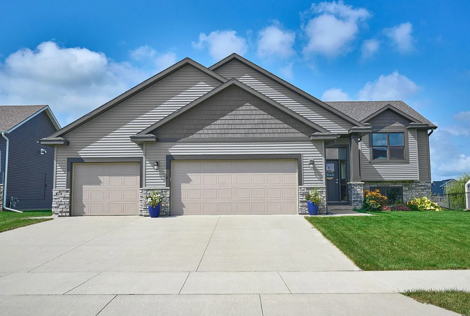 Rochester House: 2213 Phoenix Rd SW