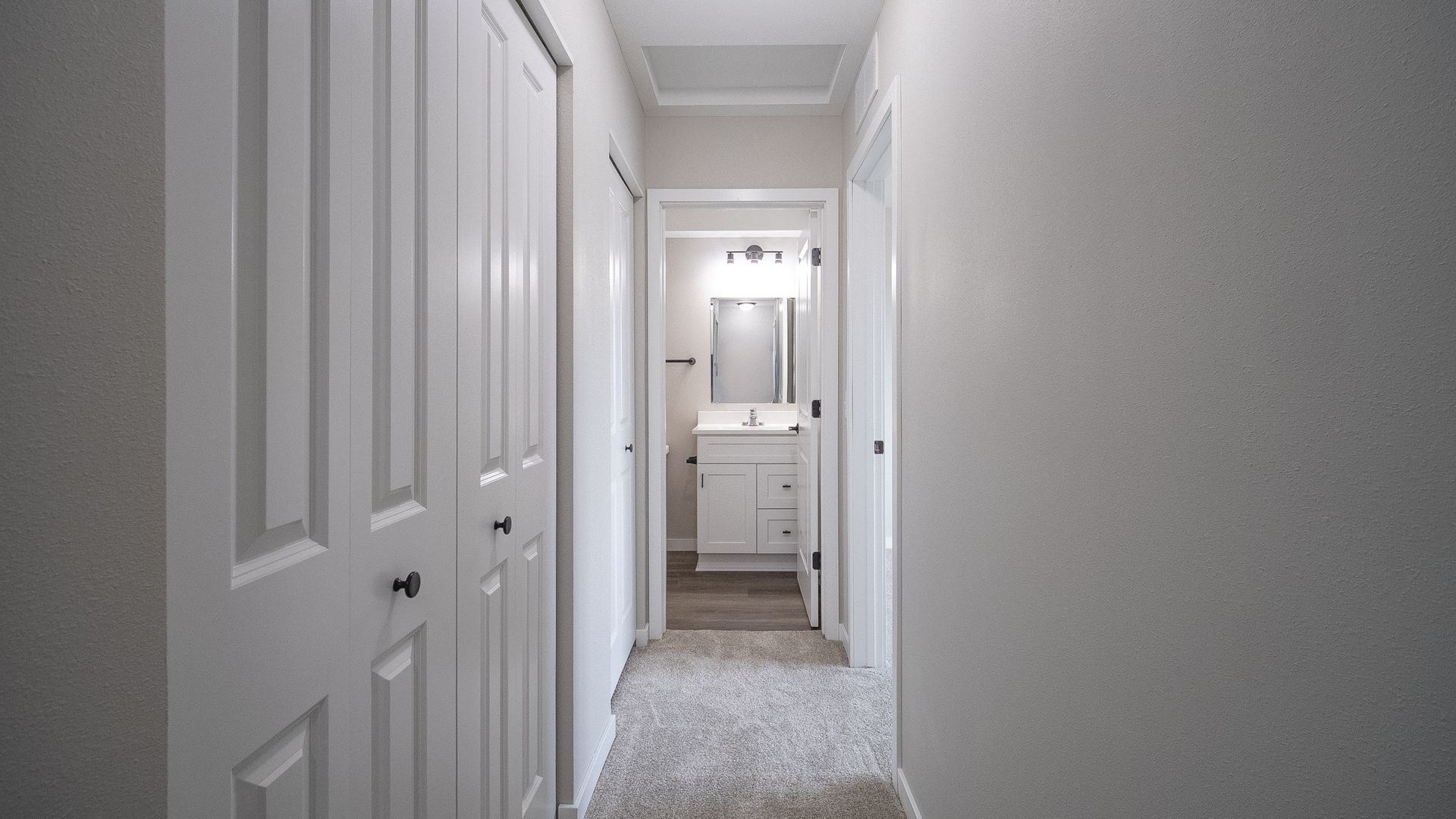 Raegan Estates 5 of 8
