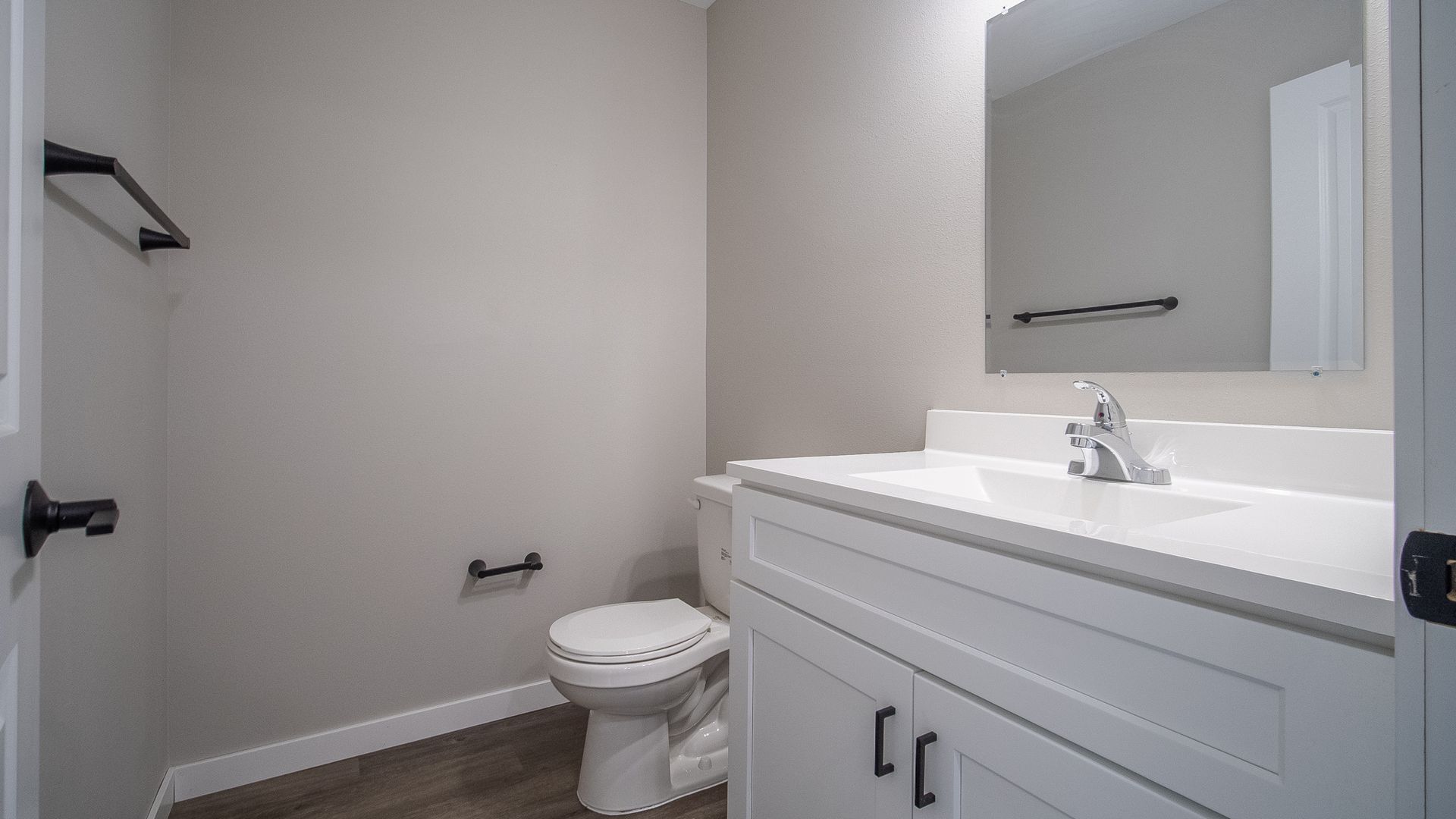 Raegan Estates 10 of 12