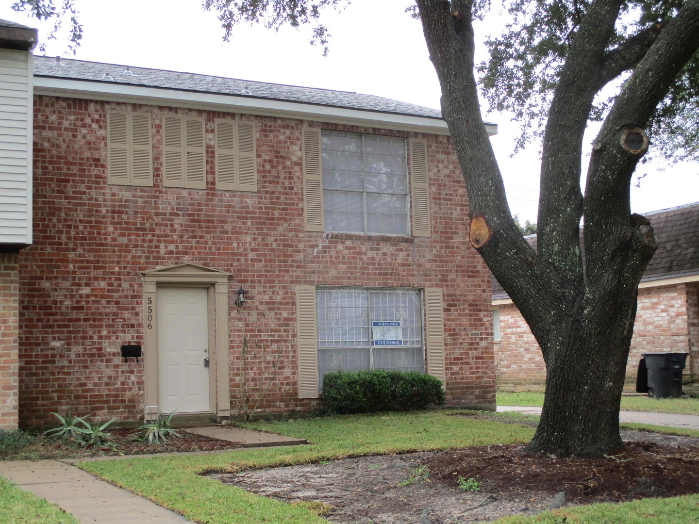 HOUSTON Townhome: 5506 DEEP FOREST Dr