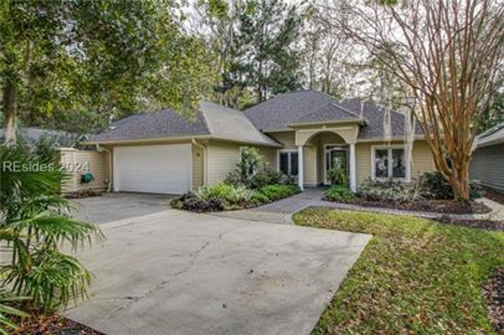 Bluffton House: 76 Pipers Pond Road