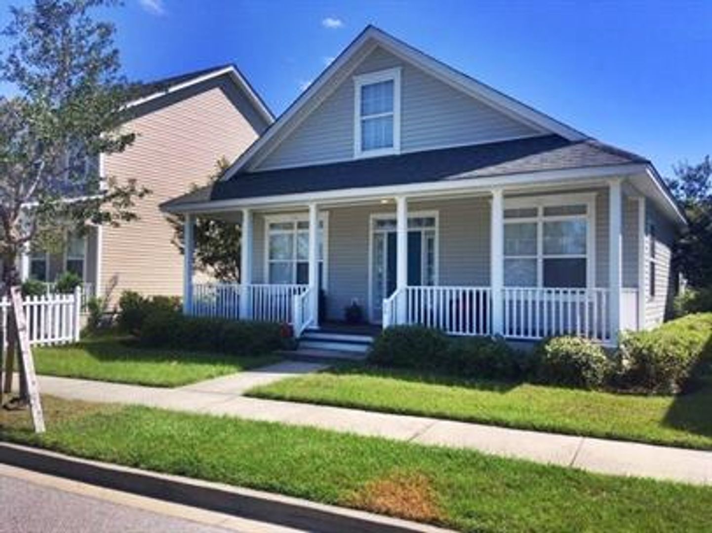 Bluffton House: 84 Buckeye St