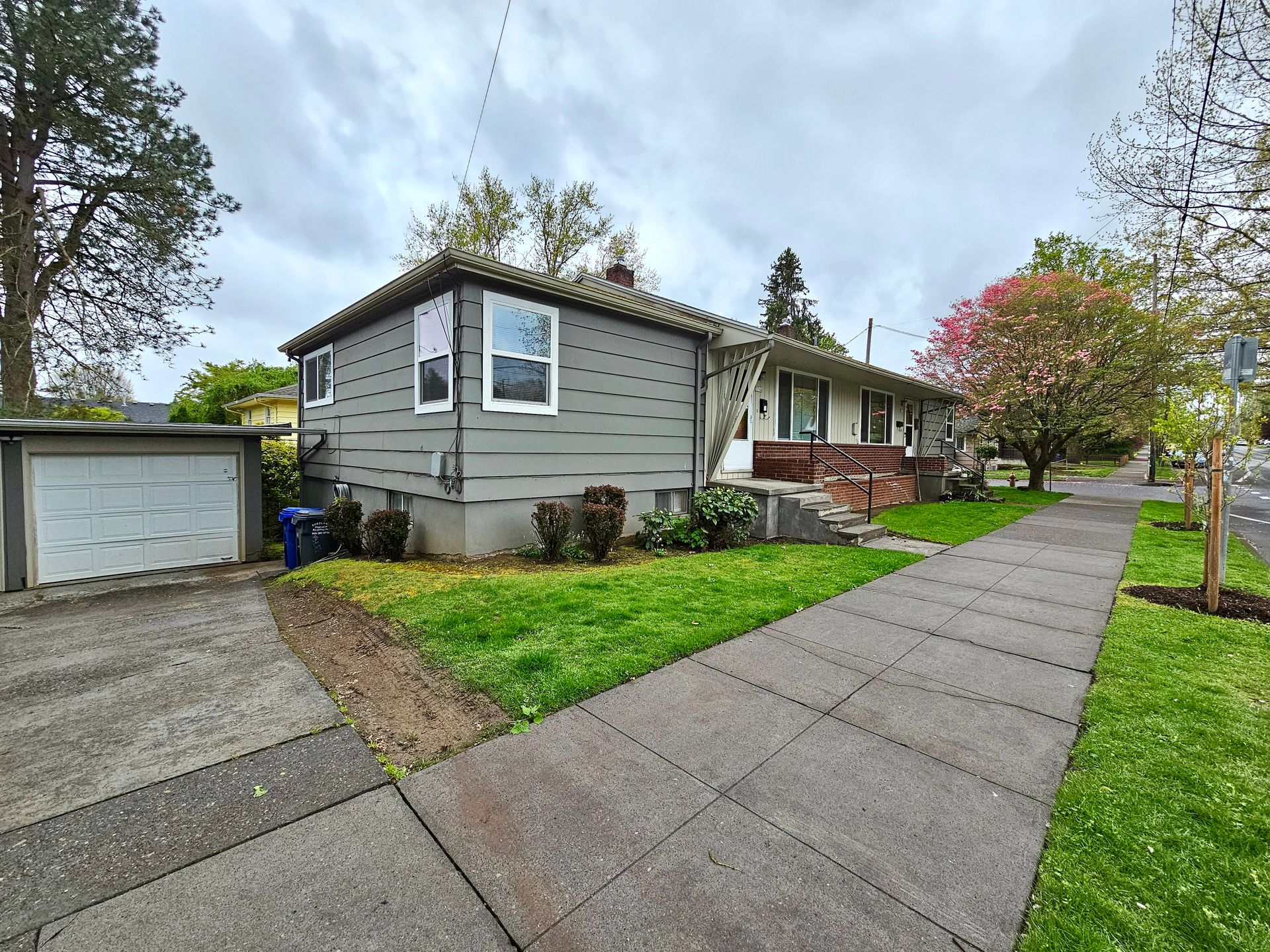 Portland Townhome: 3714 SE Gladstone Street