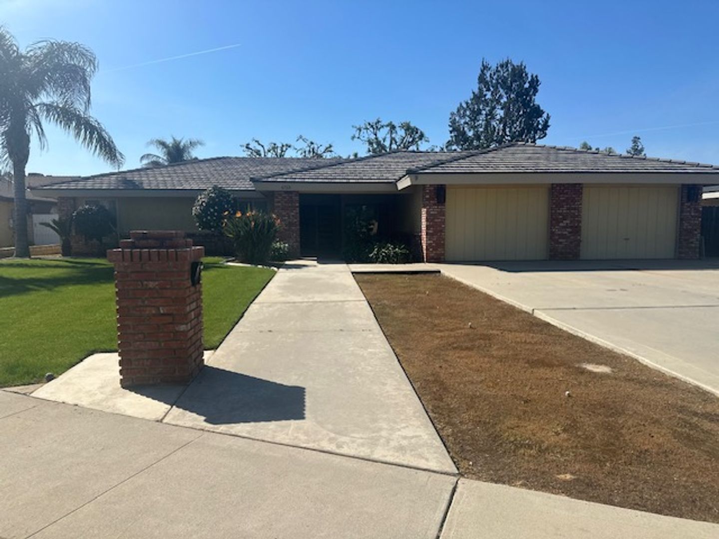 Bakersfield House: 6713 Kimberly Ave