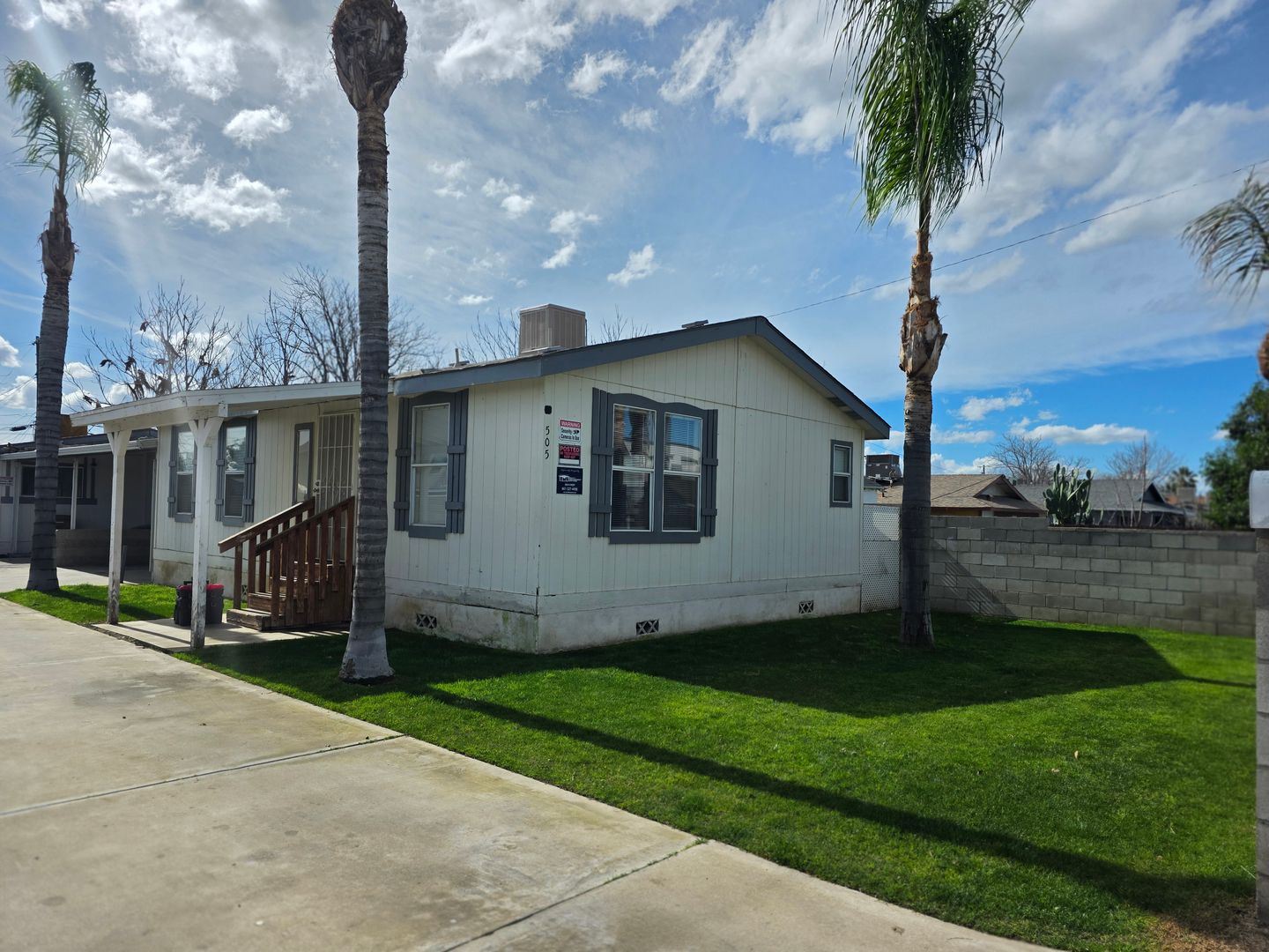 Bakersfield Apartment: 505 33rd St.  #A