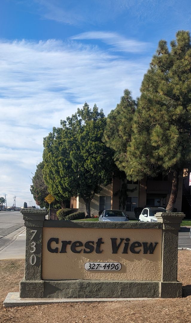 Bakersfield Apartment: 730 James Rd. #20