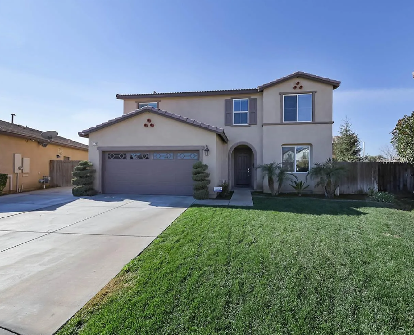 Bakersfield House: 5421 Tejon Ridge Ct.