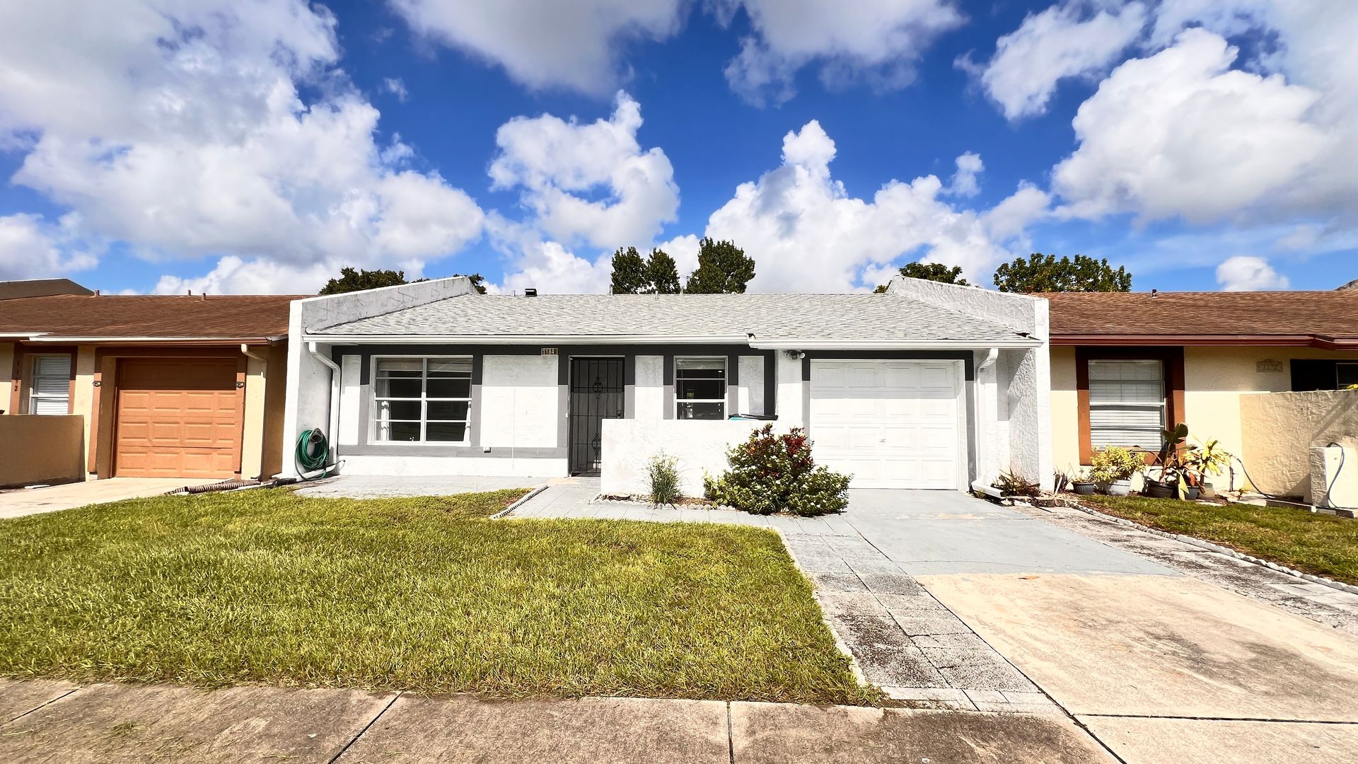 Orlando House: 1184 Calanda Ave