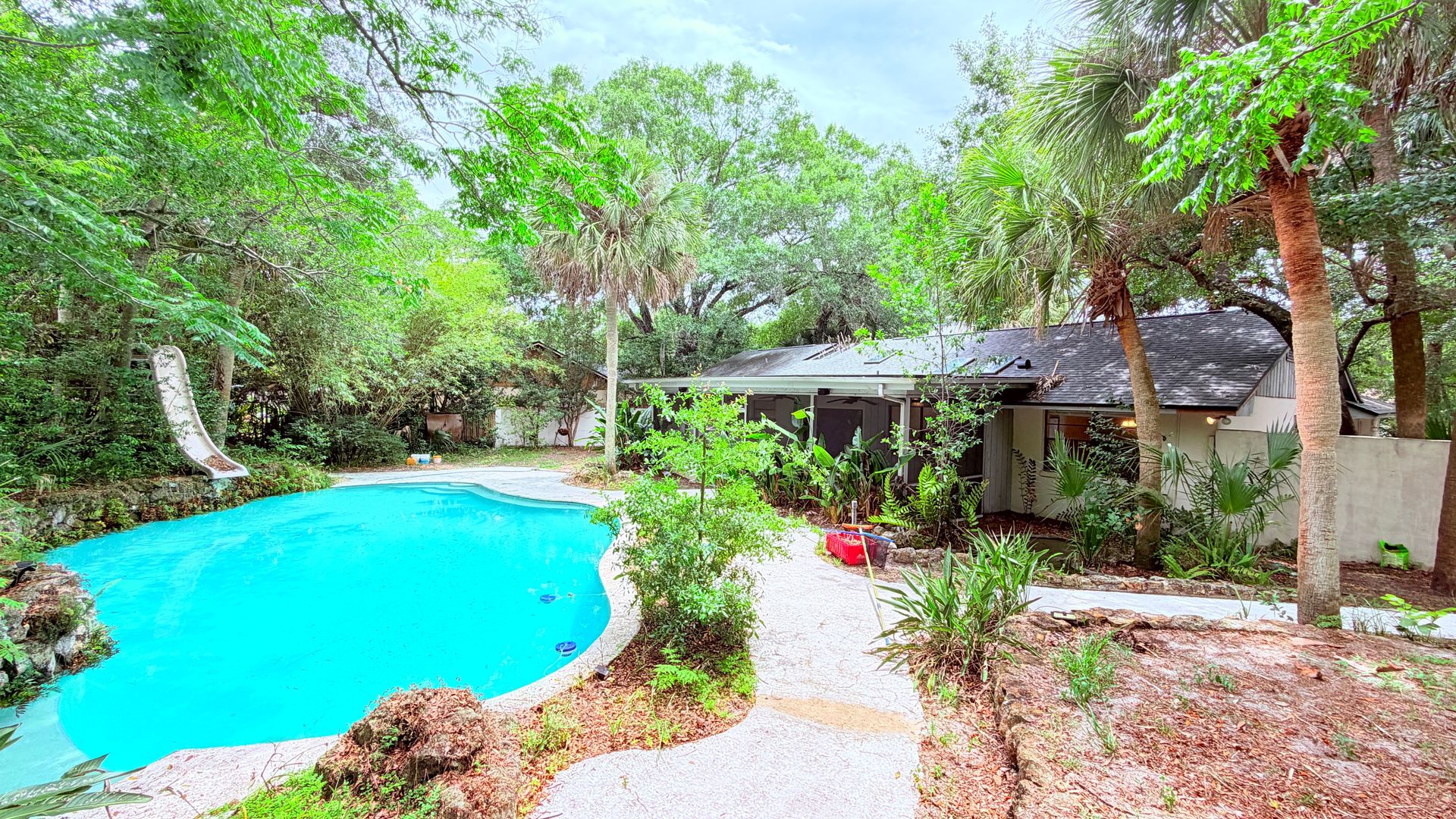 Winter Springs House: 909 Gazell Trail