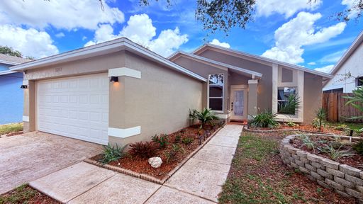 Modern Kissimmee Living | Stylish 3-Bedroom Home Near Orlando’s Best! WASHER & DRYER INCLUDED! – photo 1
