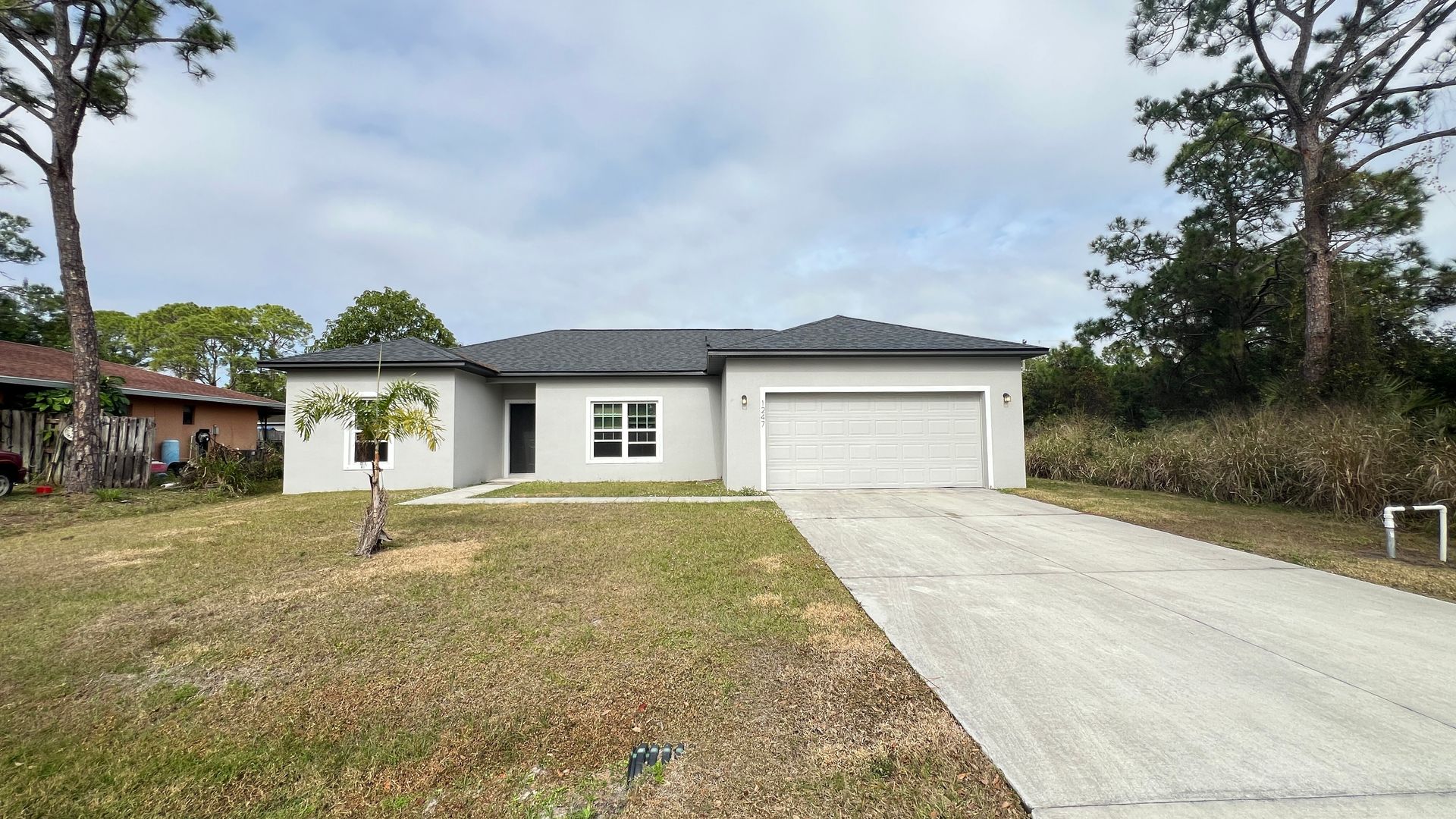 Palm Bay House: 1247 San Matio St SE