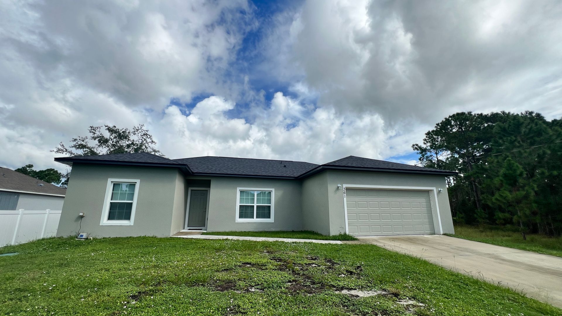 Palm Bay House: 361 Fifer St SE