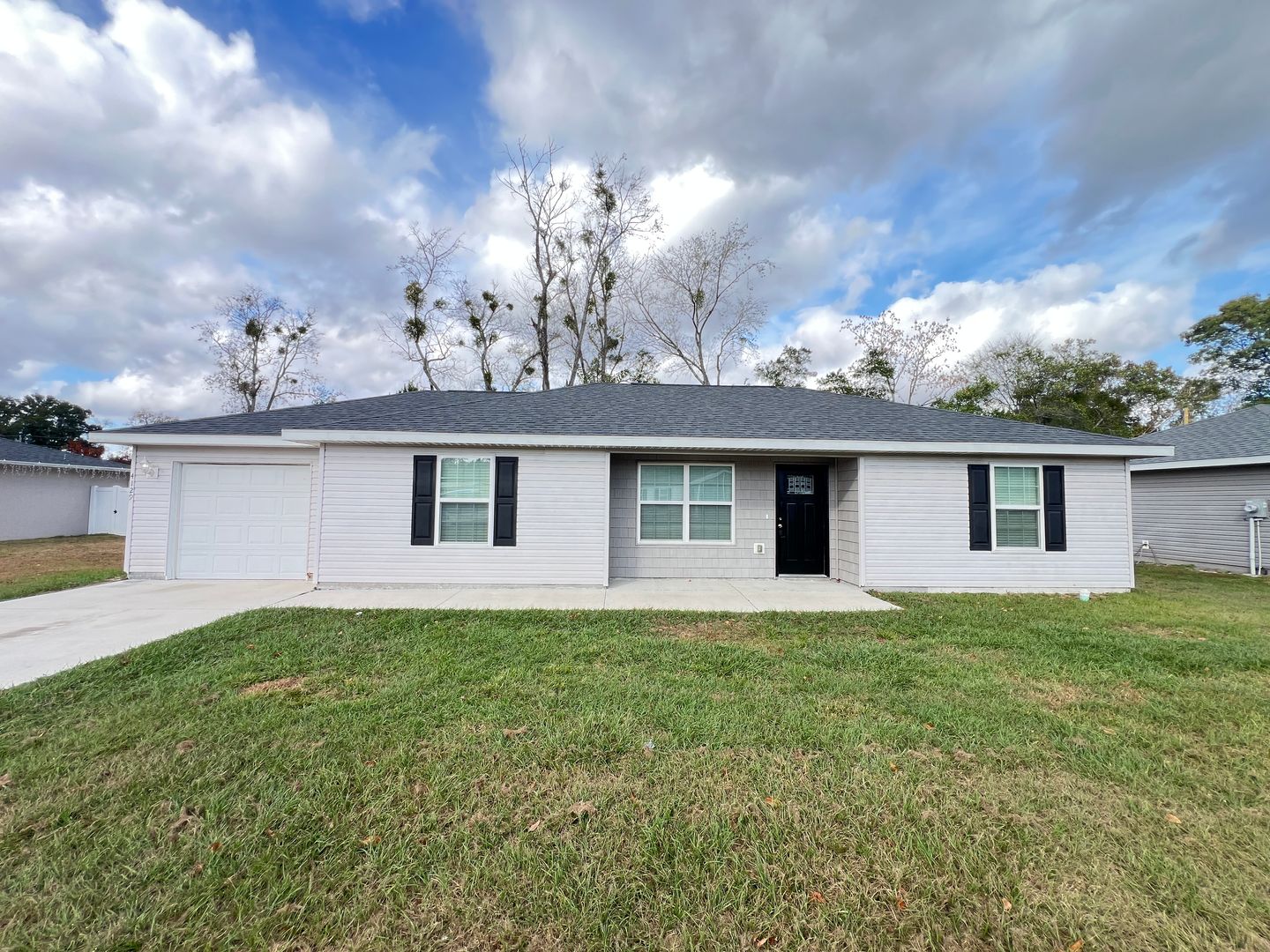 Summerfield House: 4129 SE 139th St