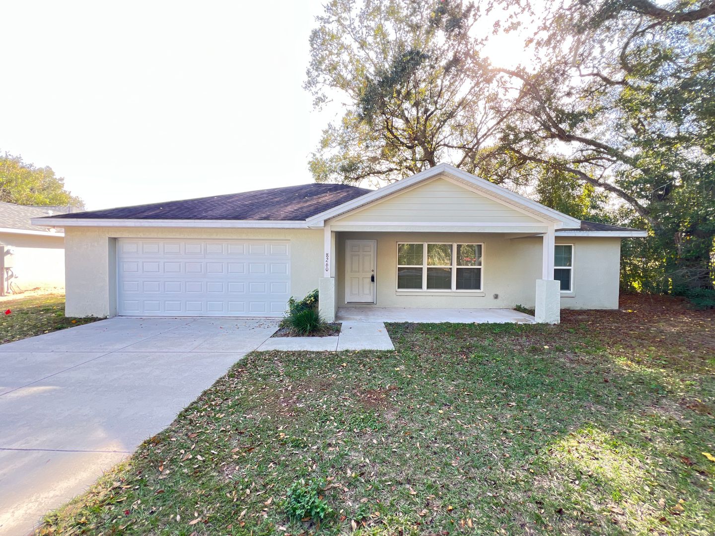 Summerfield House: 8260 SE 158th St