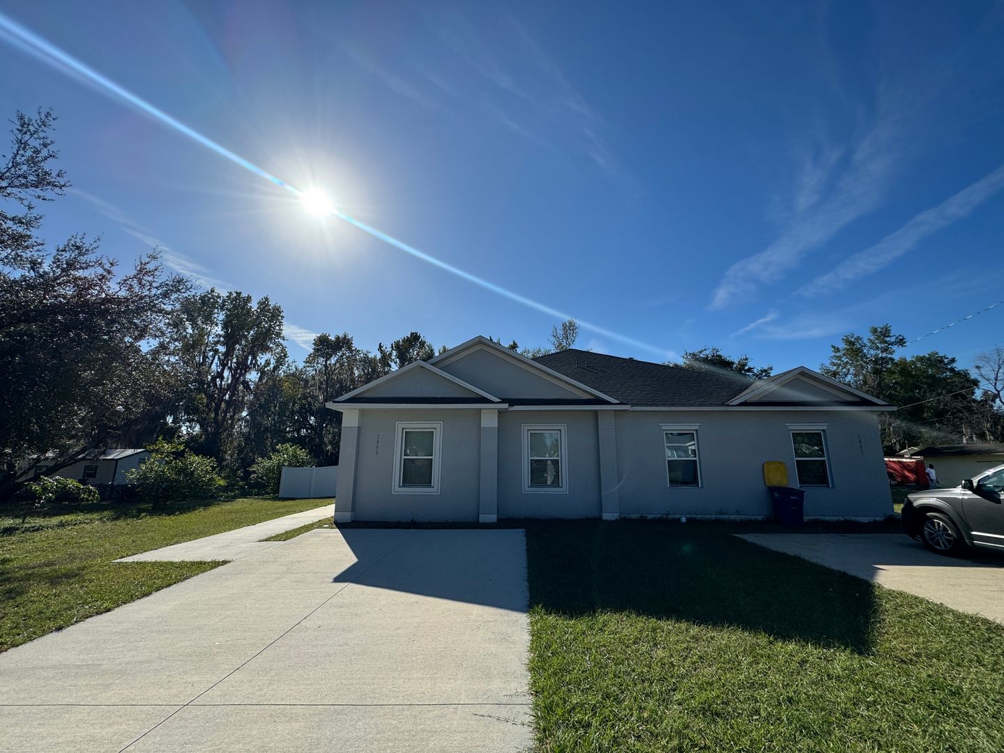 Bartow House: 1999 Marshall St