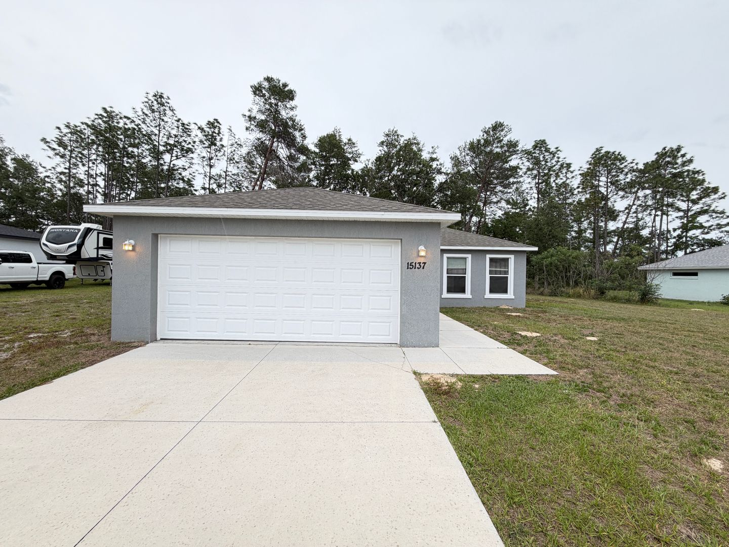 Ocala House: 15137 SW 61st Court Rd