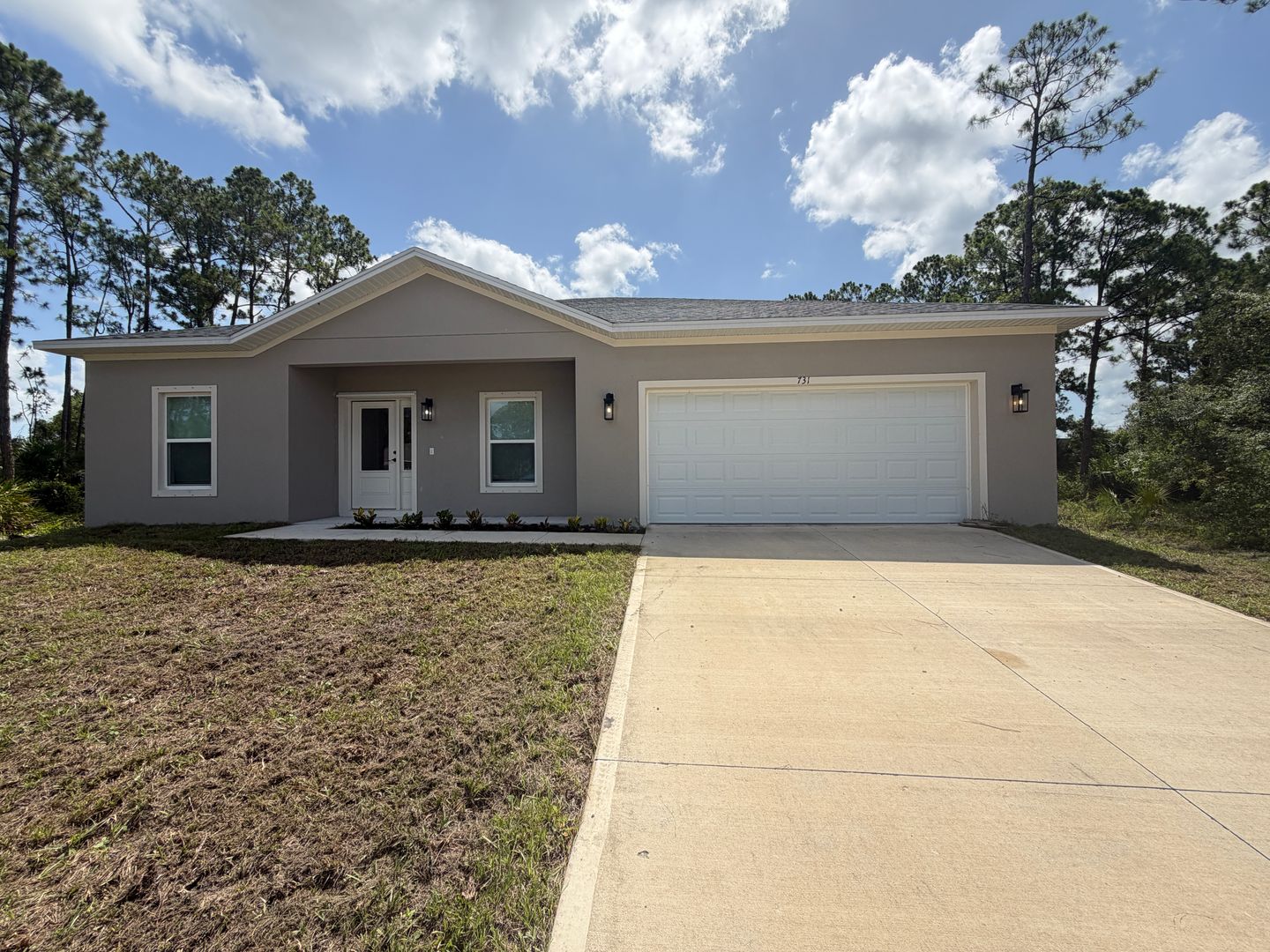 Palm Bay House: 731 Schrader Ave SW