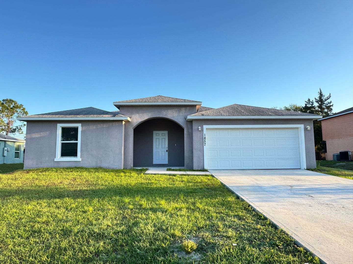 Palm Bay House: 1857 Hazelton St NW
