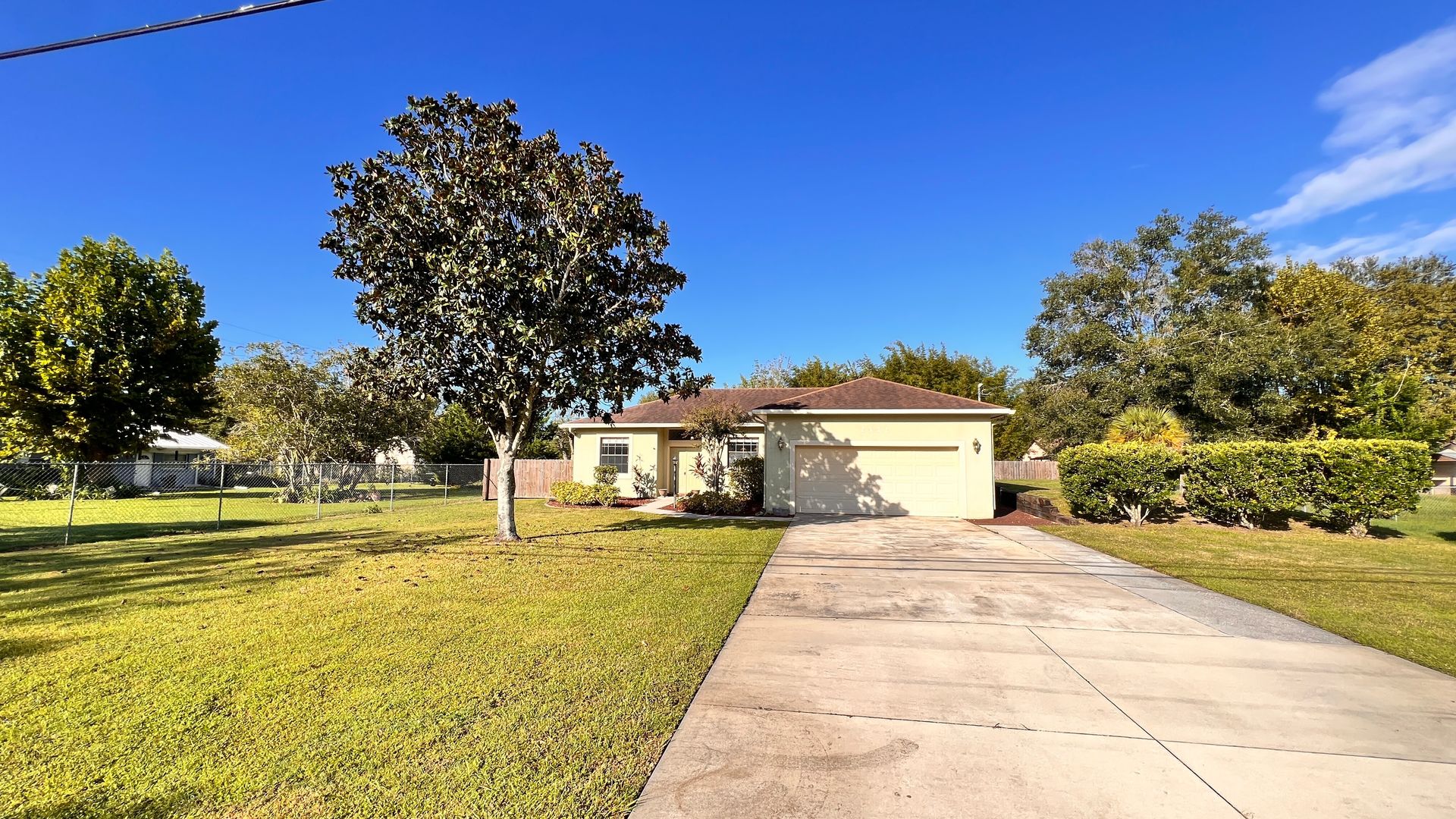 Oviedo House: 2372 Sunny View Dr