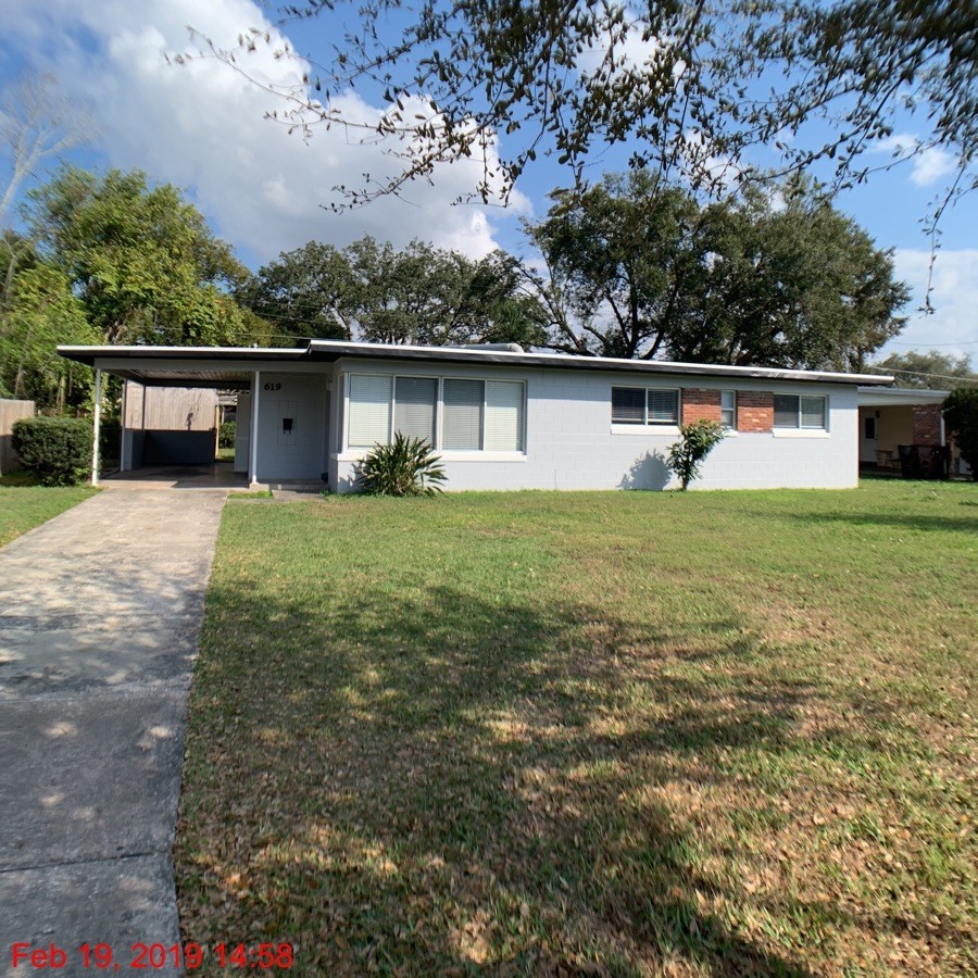 Orlando House: 619 Santa Fe Lane