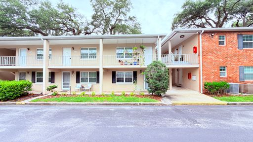 !PRICE DROP! Great complex on Lake Killarney (Free Admin Fee) – photo 1
