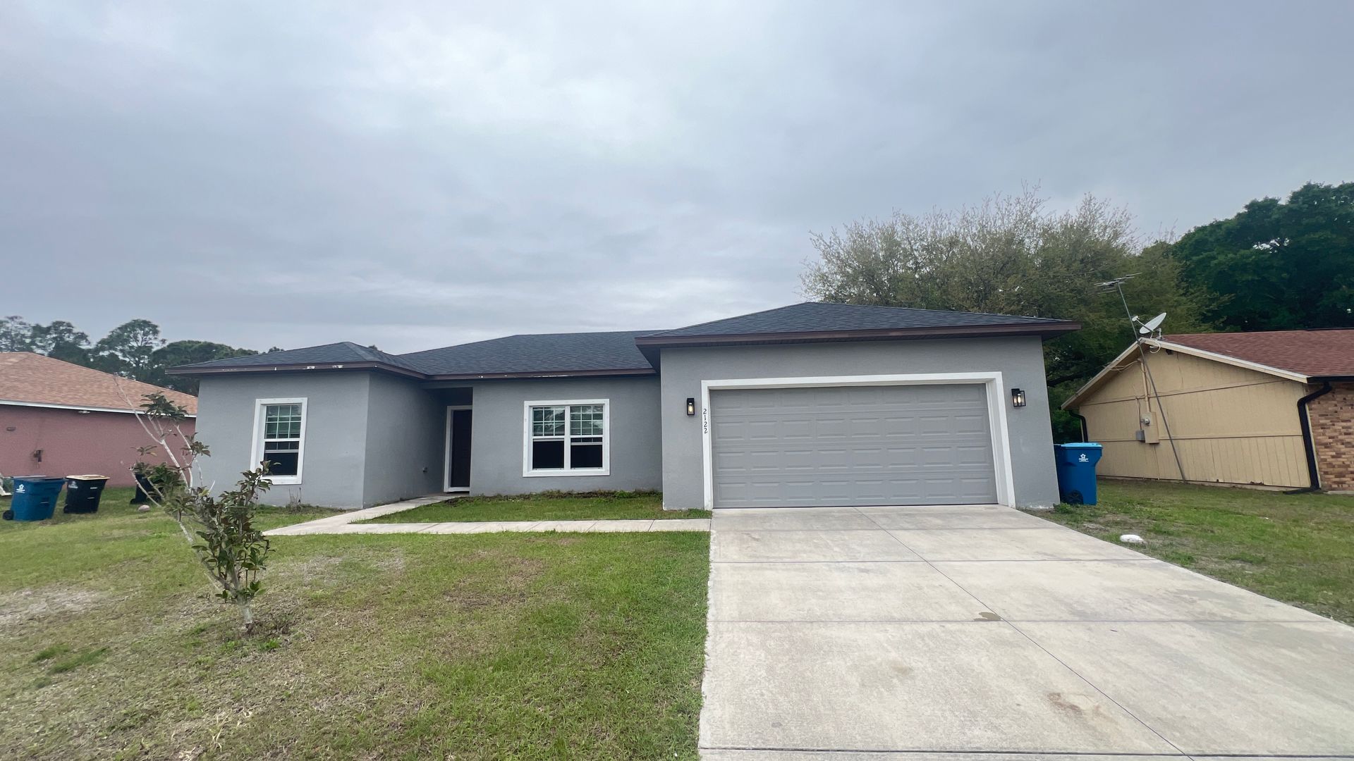 Palm Bay House: 2122 Sans Souci Ave SE
