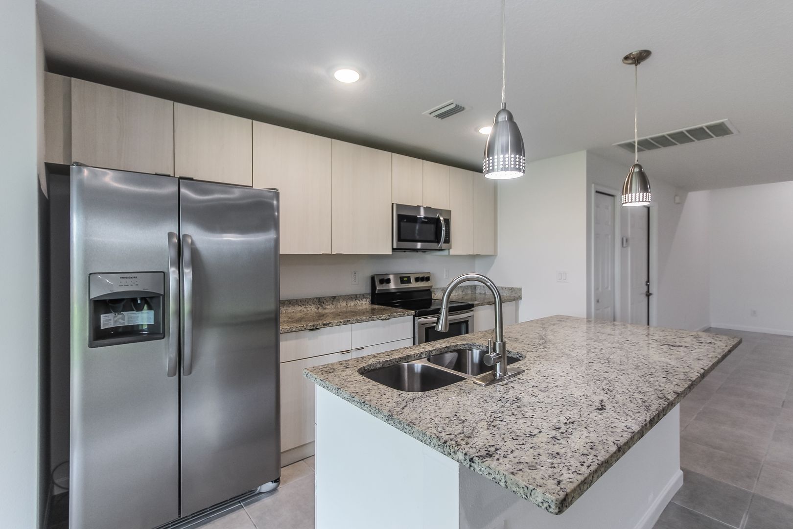 Palm Bay House: 1857 Hazelton St NW