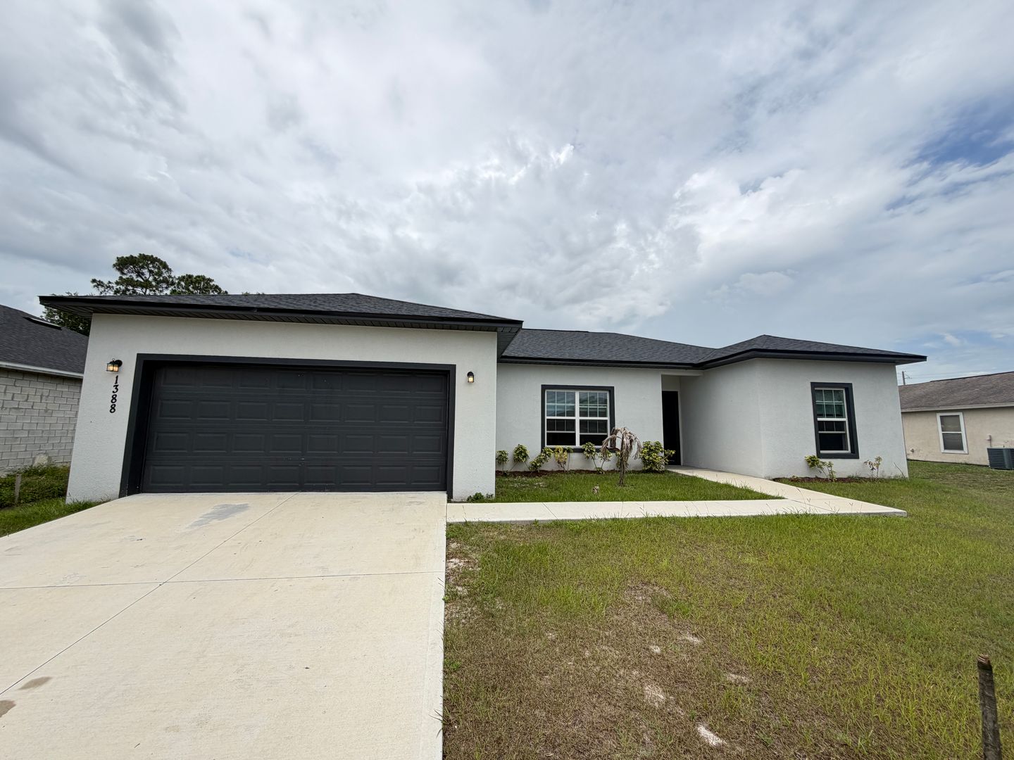 Palm Bay House: 1388 Hazel St NW