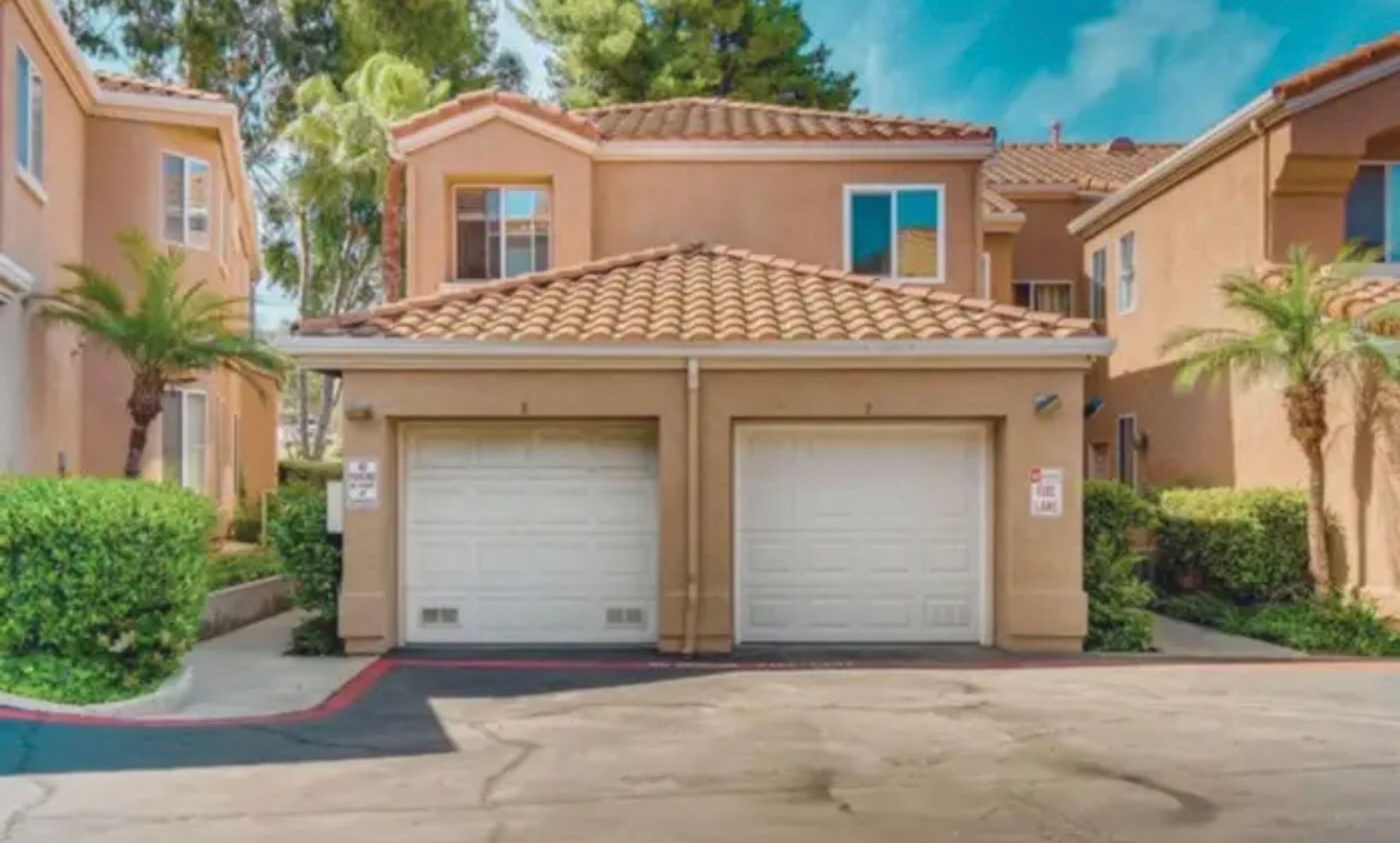El Cajon Townhome: 13801 Pinkard Way Unit 7