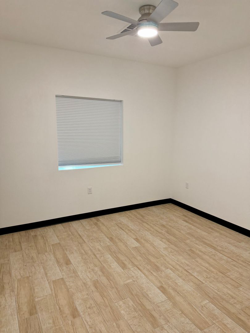 Palm View Apartments 14 of 19