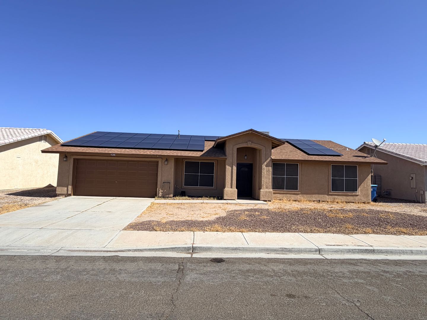 Yuma House: 11290 E 24th Pl
