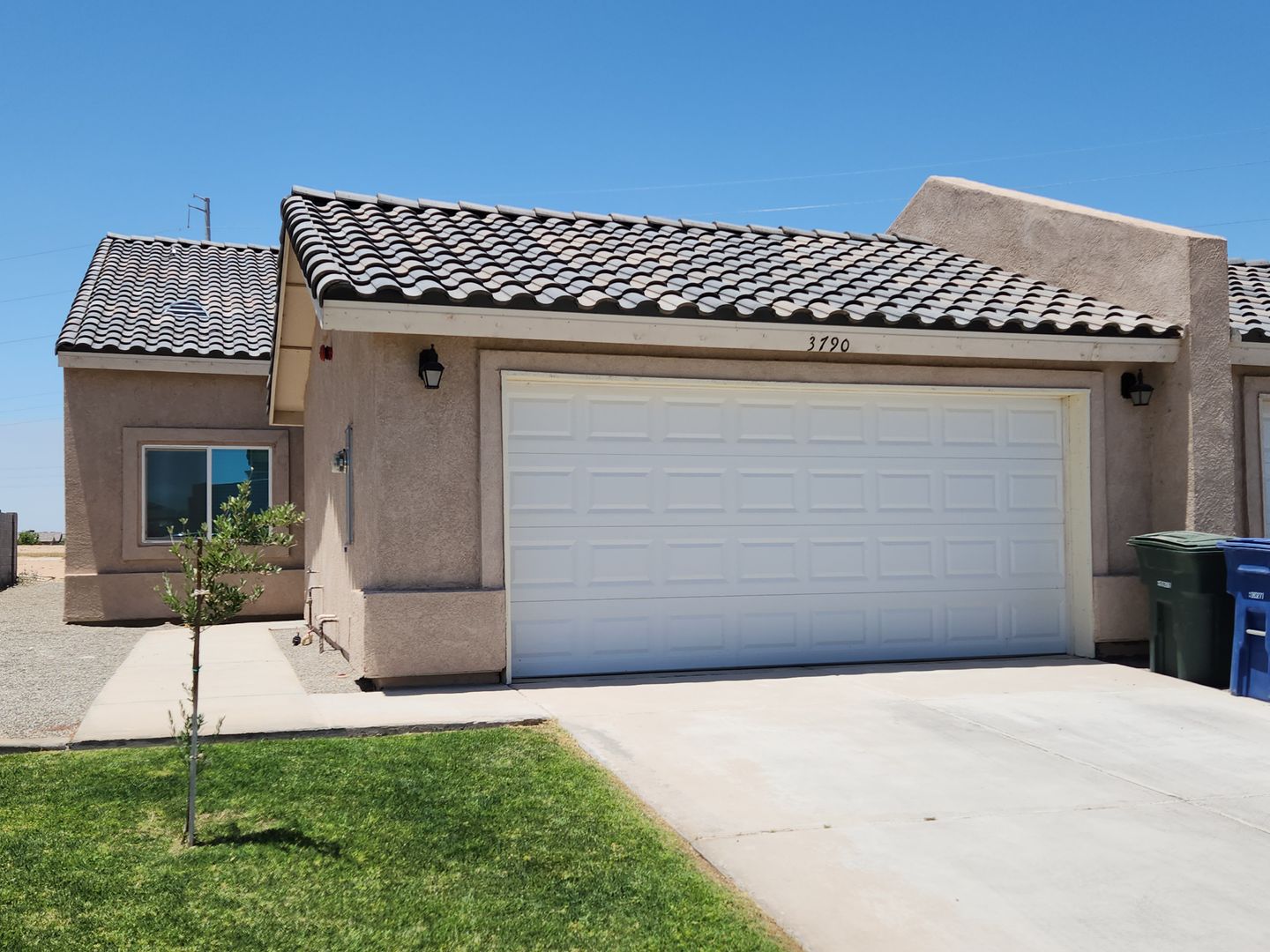 Yuma House: 3790 S Brianna Dr
