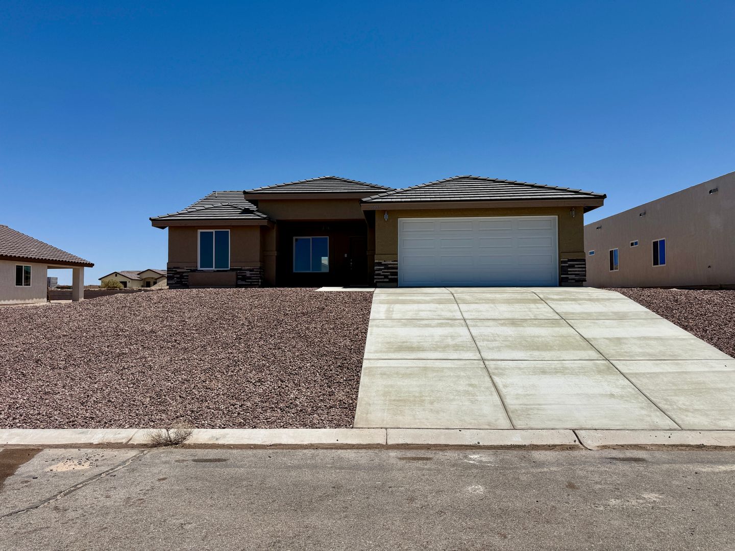 Wellton House: 10857 Silver Spur Drive