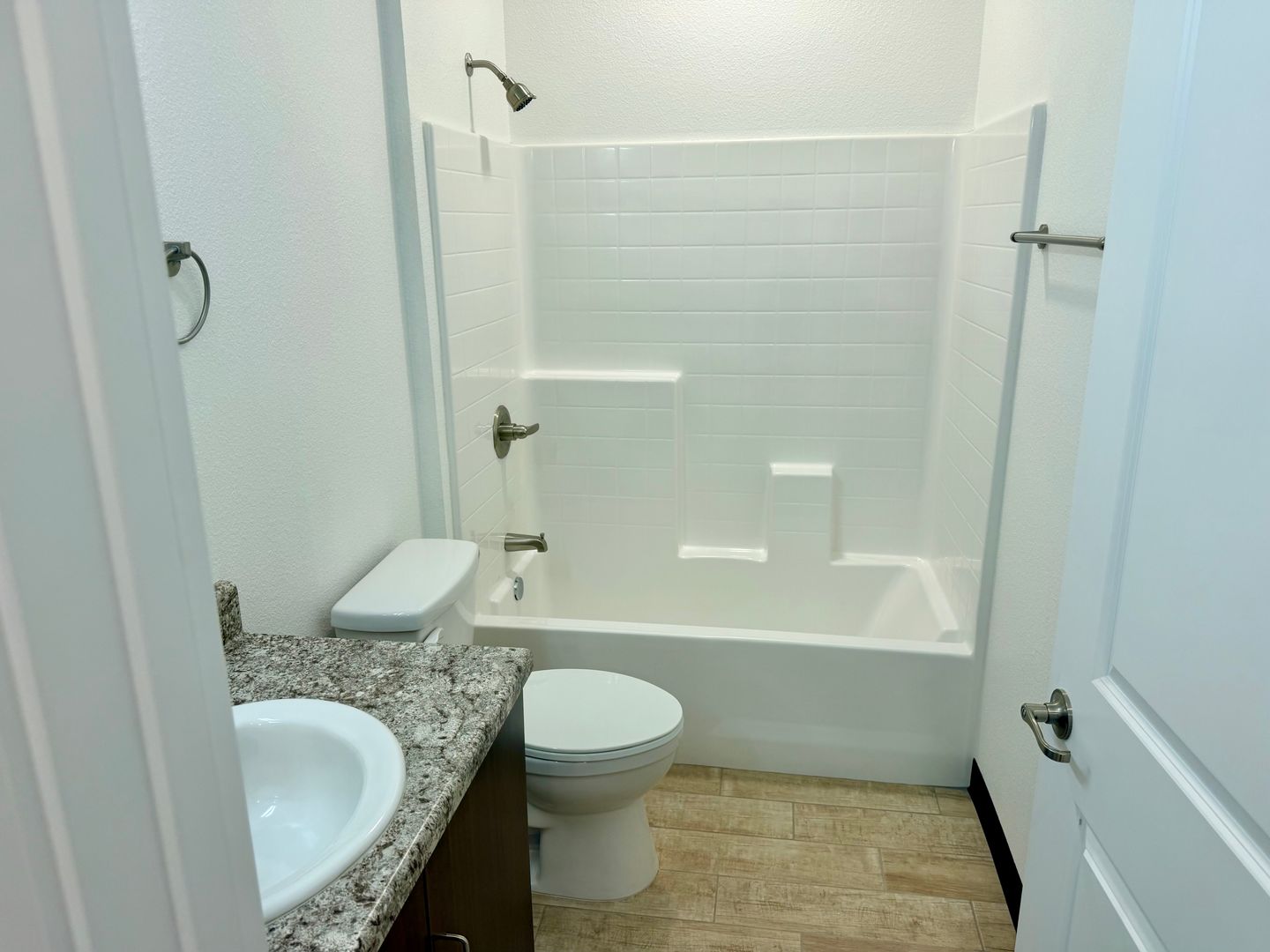 Palm View Apartments 5 of 19