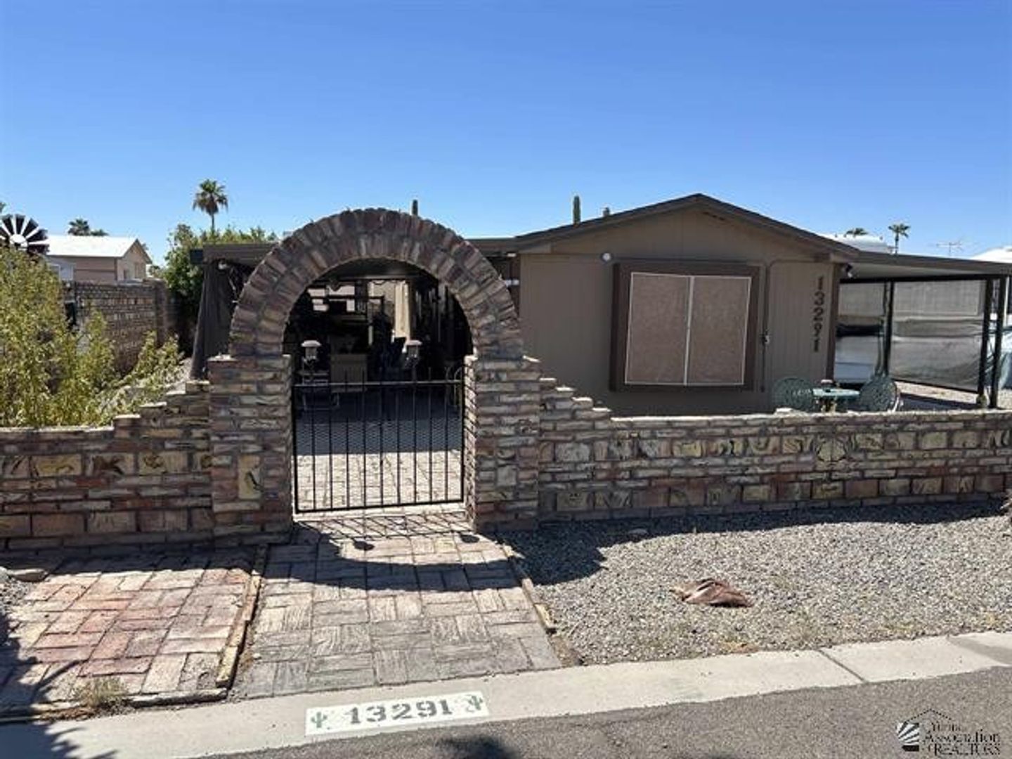 Yuma House: 13291 E 50th Dr