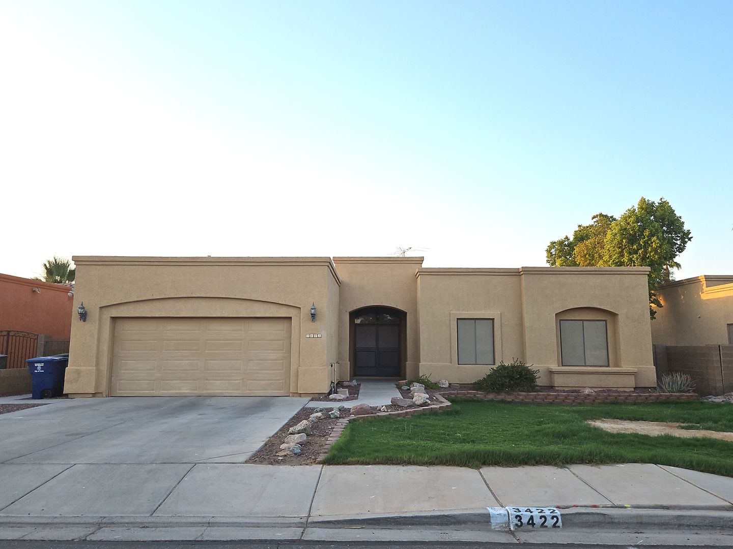Yuma House: 3422 W 16th Ln