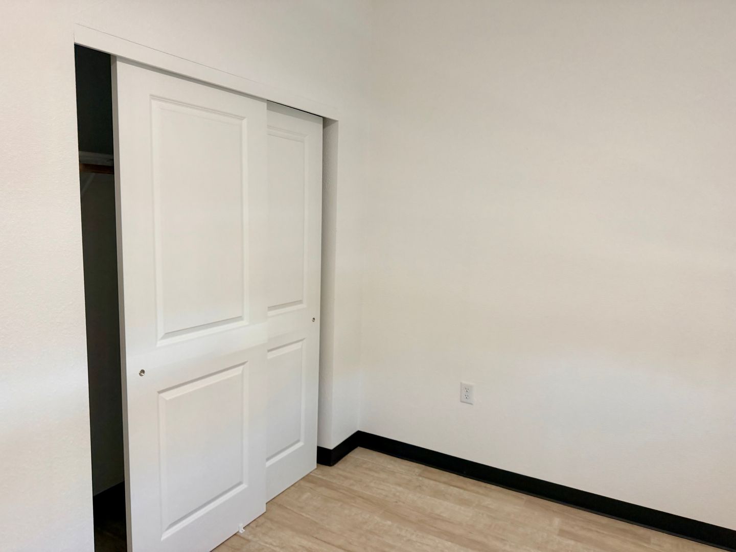 Palm View Apartments 6 of 19