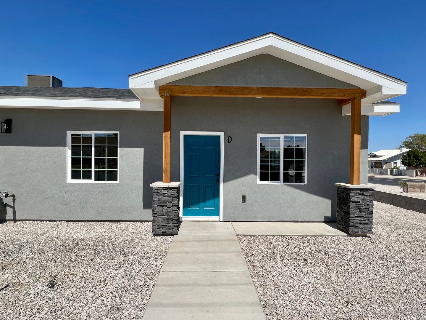 Yuma Apartment: 578 S 1st Ave
